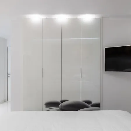 דירה Phos - White Tower #skgbnb