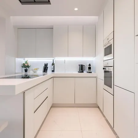 Phos - White Tower #skgbnb דירה סלוניקי