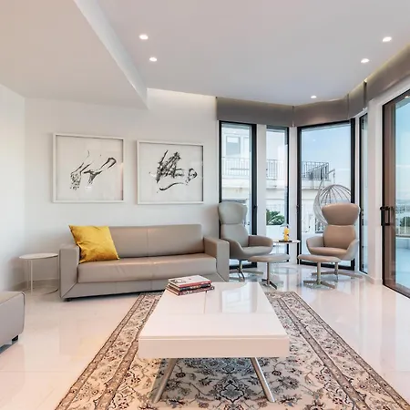 Phos - White Tower #skgbnb Apartmán