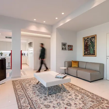 Phos - White Tower #skgbnb Apartmán *
