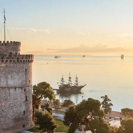 Phos - White Tower #skgbnb דירה *