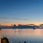 Апартаменты Phos - White Tower #skgbnb *