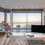 Phos - White Tower #skgbnb Apartamento *